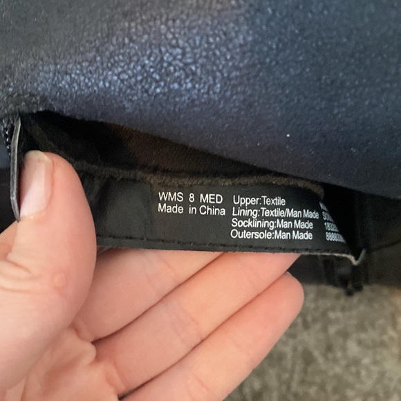 Knee high boots - Picture 4 of 4